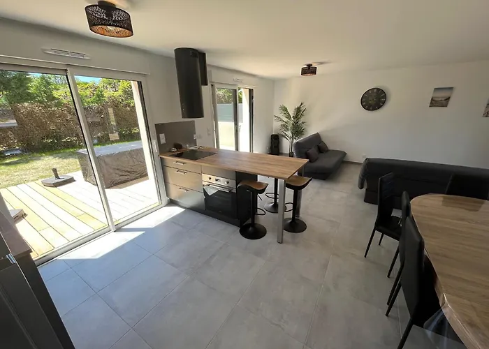 Les Tonnelles 1 A 800m De La Et 500m De La Foret *