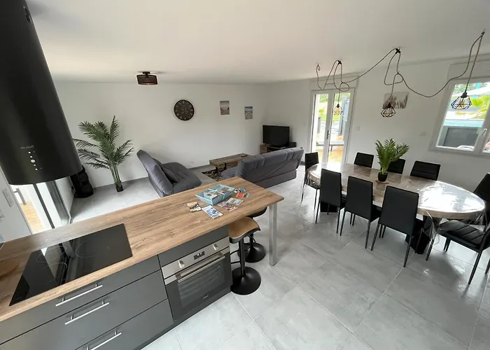 Les Tonnelles 1 A 800m De La Et 500m De La Foret *