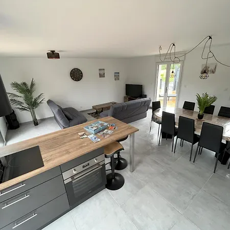 Les Tonnelles 1 A 800m De La Et 500m De La Foret *